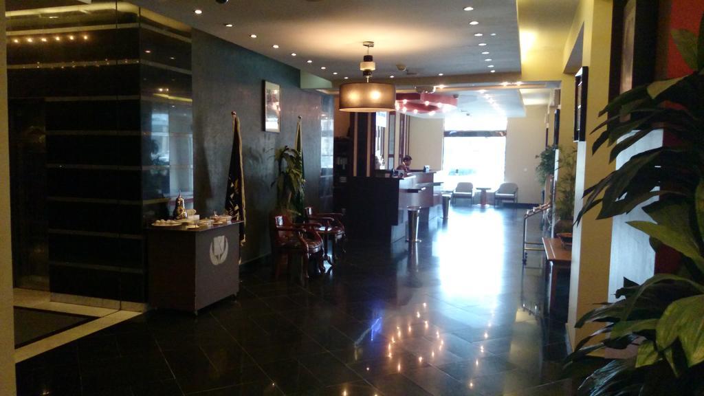 Hala Hotel Al Khobar Esterno foto